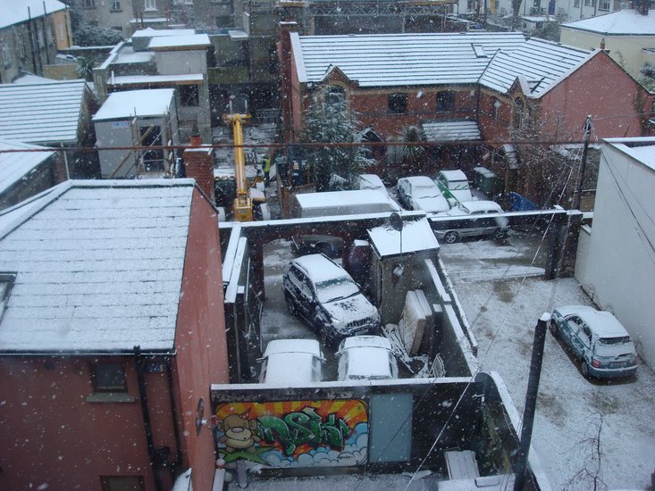 Snöovädret som drog in i början av februari och lamslog hela Dublin (säkert 6-7 centimeter snö)