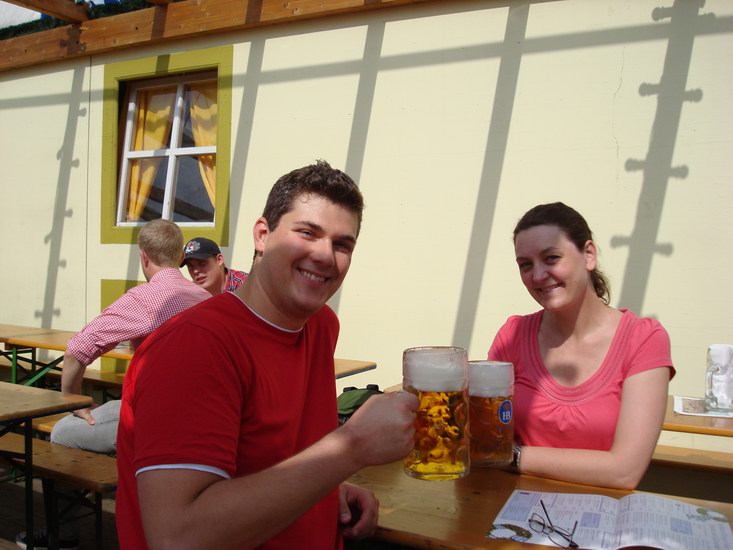 Skål! (japp, även den alkoholfria ölen serverades i riktiga ölsejdlar)