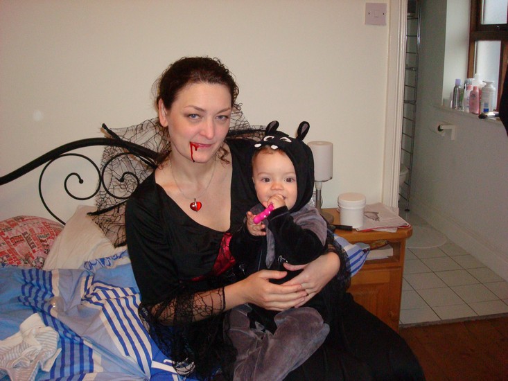 På väg till Halloweenfest